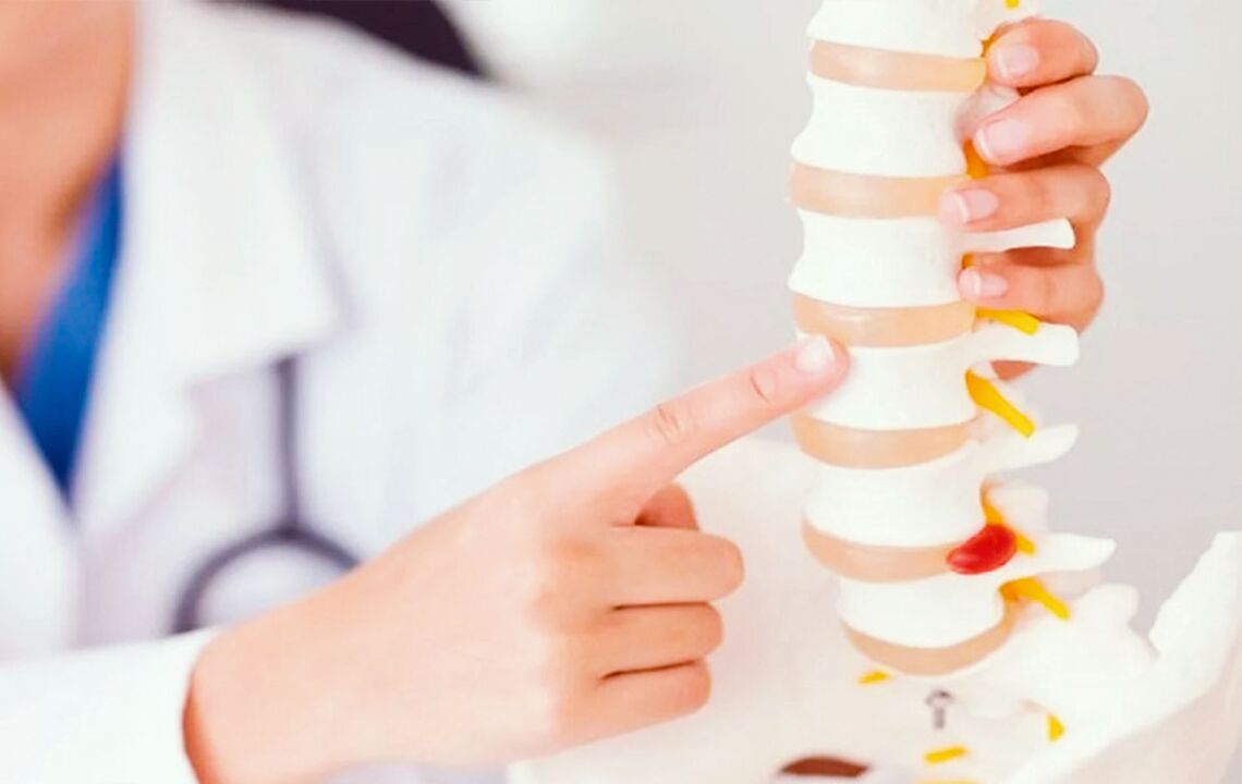 spinal damage due to cervical osteochondrosis
